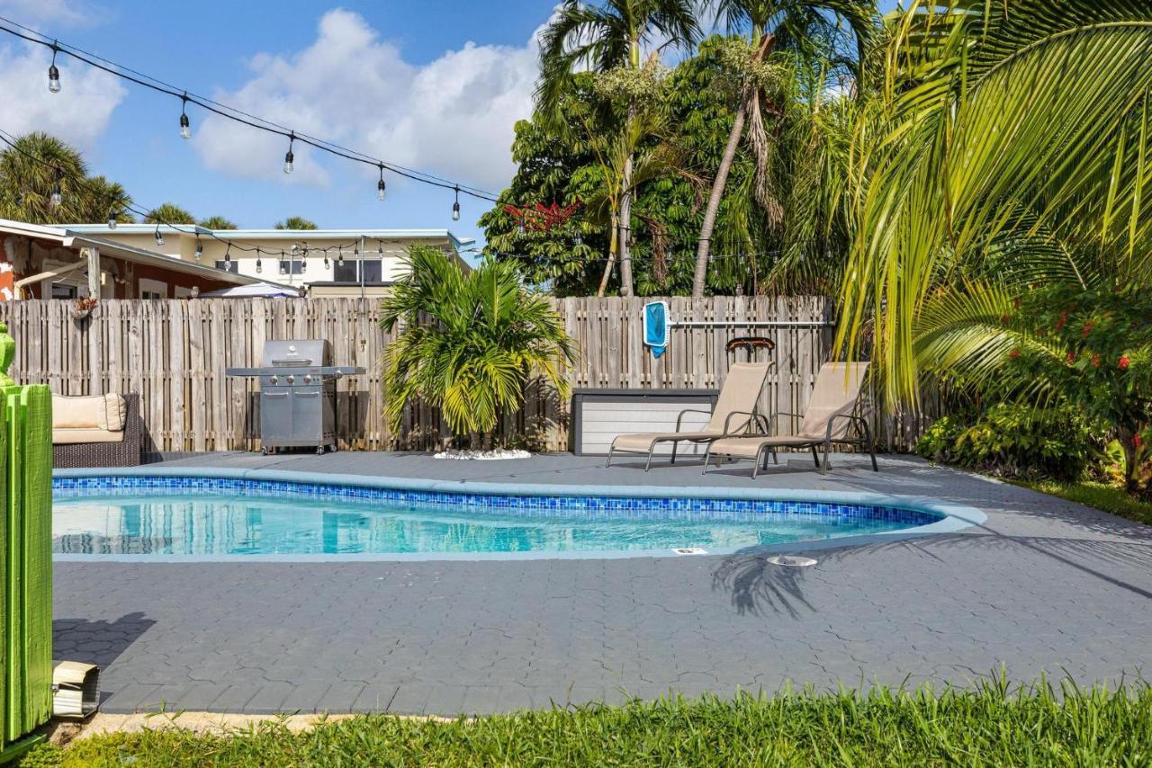Trendy 3-Bedroom Villa With Saltwater Pool And Yard Fort Lauderdale Exterior foto